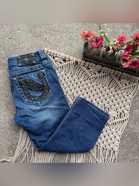 Miss Me Jean Capris Size 27